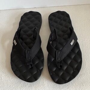 Reef flip flops